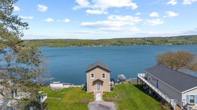 Aerial front view of Home | Image 38