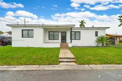 1601 Sw 25th Ave, House other with 3 bedrooms, 2 bathrooms and null parking in Miami FL | Image 1