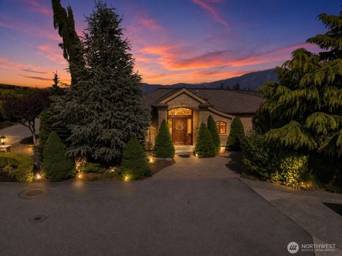 36315 Se Saint Andrews Ln, Snoqualmie, WA, 98065-9095 | Card Image