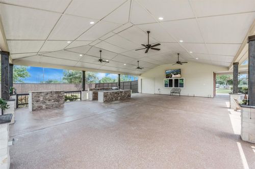 30062 N Fulshear Dr, Fulshear, TX, 77441-6367 | Card Image