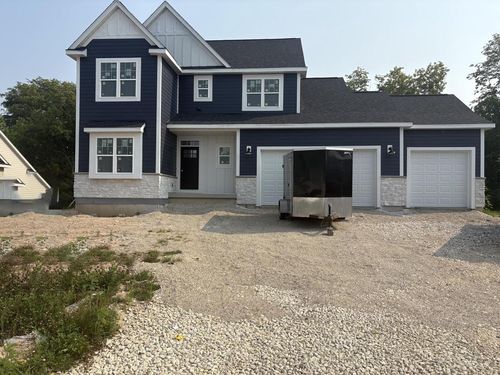 lt2-N54W19245 Broadwing Place, Menomonee Falls, WI, 53051 | Card Image