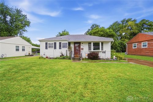 1611 Garwood Drive, Dayton, OH, 45432 | Card Image