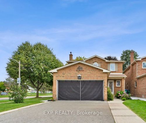 29 Driftwood Cres, Brampton, ON, L6Z2C3 | Card Image