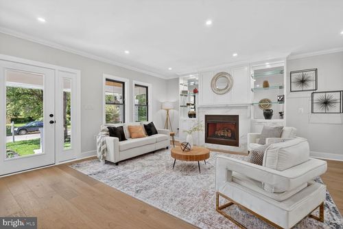 4923 Brandywine St Nw, WASHINGTON, DC, 20016-4330 | Card Image