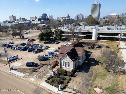 629 N Jefferson St, Jackson, MS, 39202-3102 | Card Image