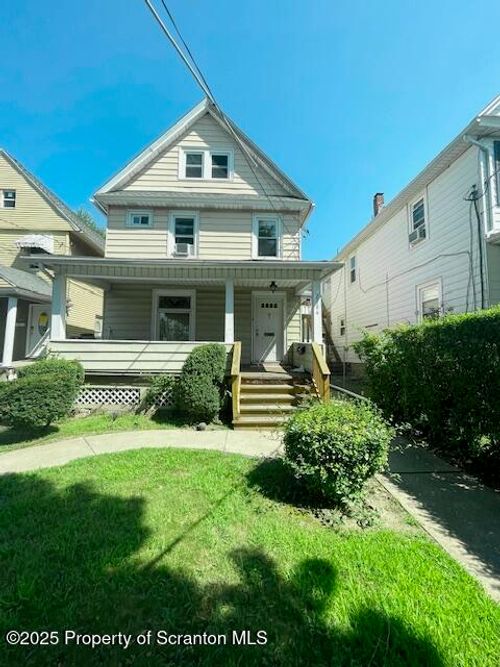 2106 Boulevard Ave, Scranton, PA, 18509-1208 | Card Image