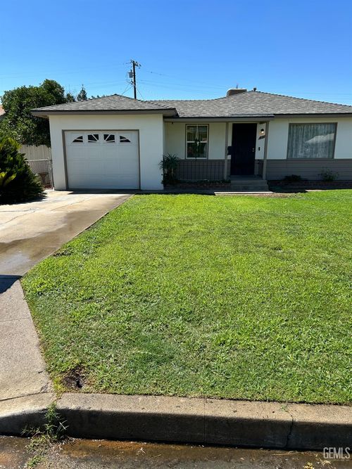 435 Arvin St, Bakersfield, CA, 93308-2416 | Card Image