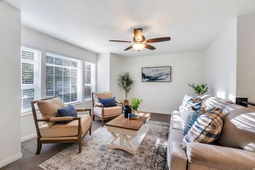 517 N 80 W, Lindon, UT, 84042-1360 | Card Image