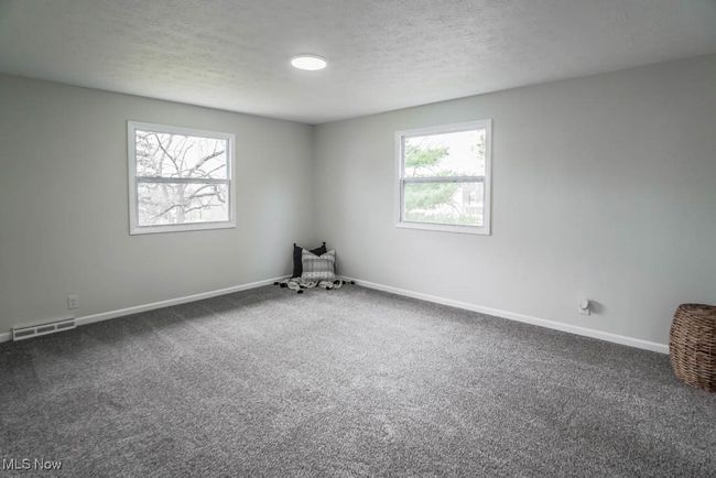 Primary Room | Image 17