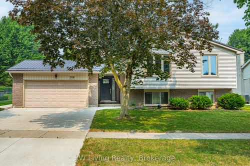 708 Village Green Ave, London, ON, N6K1H2 | Card Image