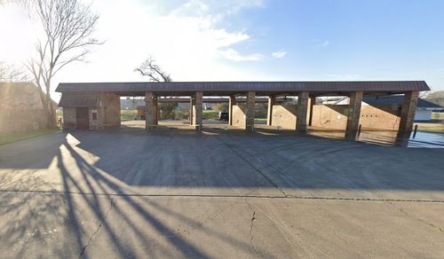 223 Oaklawn Drive, Corsicana, TX, 75110 | Card Image