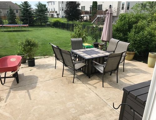 1064 Hampton Ln, Yorkville, IL, 60560-9098 | Card Image