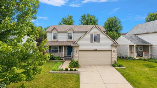 1538 Scio Ridge Rd, Ann Arbor, MI, 48103-8991 | Card Image