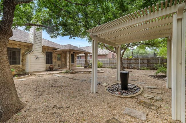 Back yard & Pergola w/ disappearing fountain | Image 28