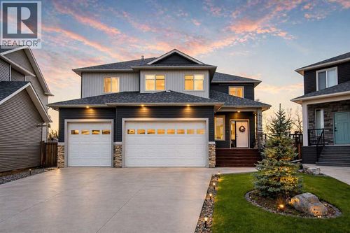 13522 104a Street, Grande Prairie, AB, T8V6K9 | Card Image