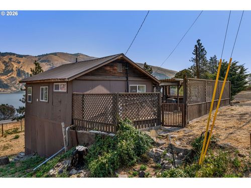 5669 Highway 30w, TheDalles, OR, 97058 | Card Image