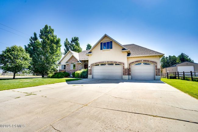 3035 S Big Hollow Rd, House other with 8 bedrooms, 5 bathrooms and null parking in Daniel UT | Image 48