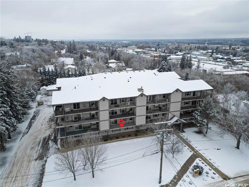 202-1901 Avenue W, Prince Albert, SK, S6V3V6 | Card Image