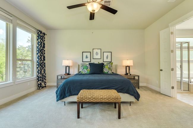 Primary suite facing the backyard green space | Image 23