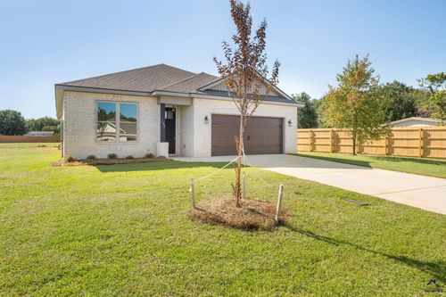 102 Hunts Landing Dr, Kathleen, GA, 31047-4195 | Card Image