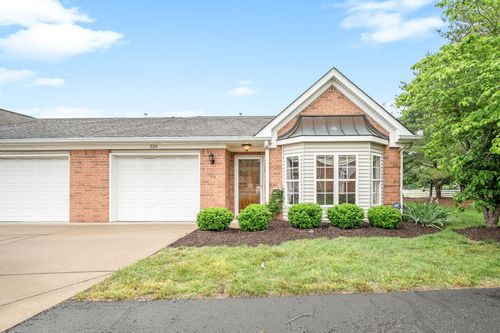 129 Alton Park Ln, Franklin, TN, 37069-4330 | Card Image