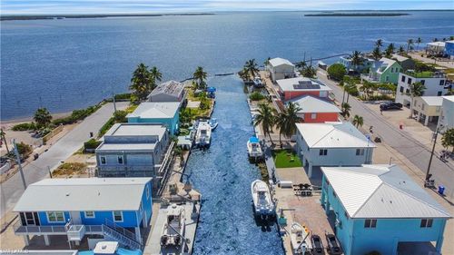 31487 Avenue F, BIG PINE KEY, FL, 33043-4549 | Card Image