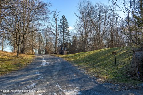 91 Scheller Park Rd, West Coxsackie, NY, 12192-1400 | Card Image