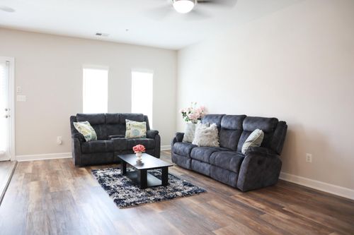 207-207 Community Center Ave, GAITHERSBURG, MD, 20878-4019 | Card Image