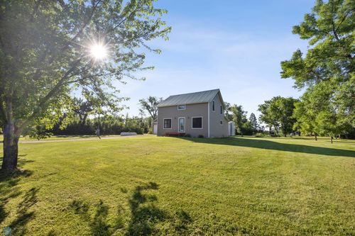 352 5th Ave, Walcott, ND, 58077-4005 | Card Image