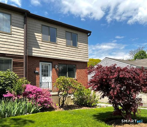 77-77 Van Buskirk Ave, Stamford, CT, 06902-6118 | Card Image