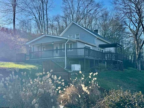 5446 Cunningham Run Rd, Shinnston, WV, 26431-3800 | Card Image