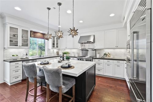11 Heartwood Way, Aliso Viejo, CA, 92656-8031 | Card Image