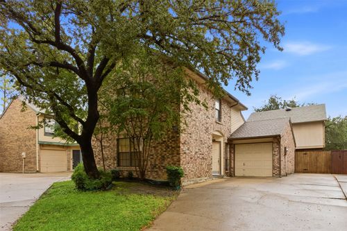 700 Canyon Side Way, Irving, TX, 75063-6739 | Card Image