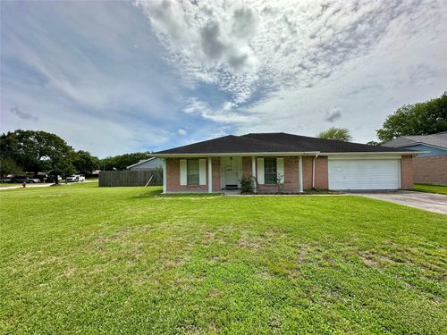 215 Old Oaks Street, League City, TX, 77573 | Card Image