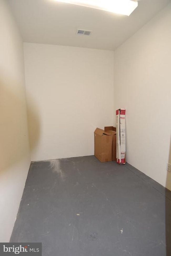 APT-206 - 10275 Fountain Cir, Condo with 2 bedrooms, 2 bathrooms and null parking in MANASSAS VA | Image 29