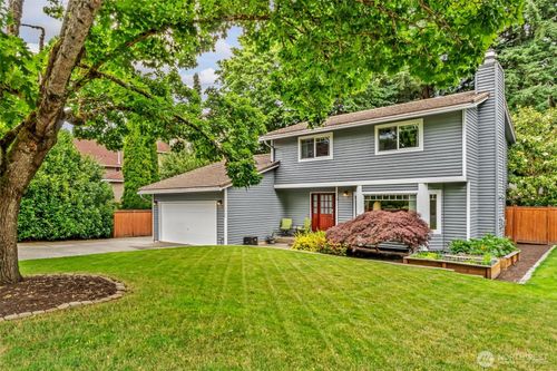 13838 101st Pl Ne, Kirkland, WA, 98034-5230 | Card Image
