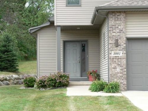 3001 Arapaho Dr, Fitchburg, WI, 53719-5126 | Card Image