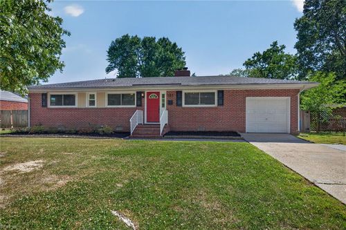 131 Nicewood Dr, Newport News, VA, 23602-6503 | Card Image