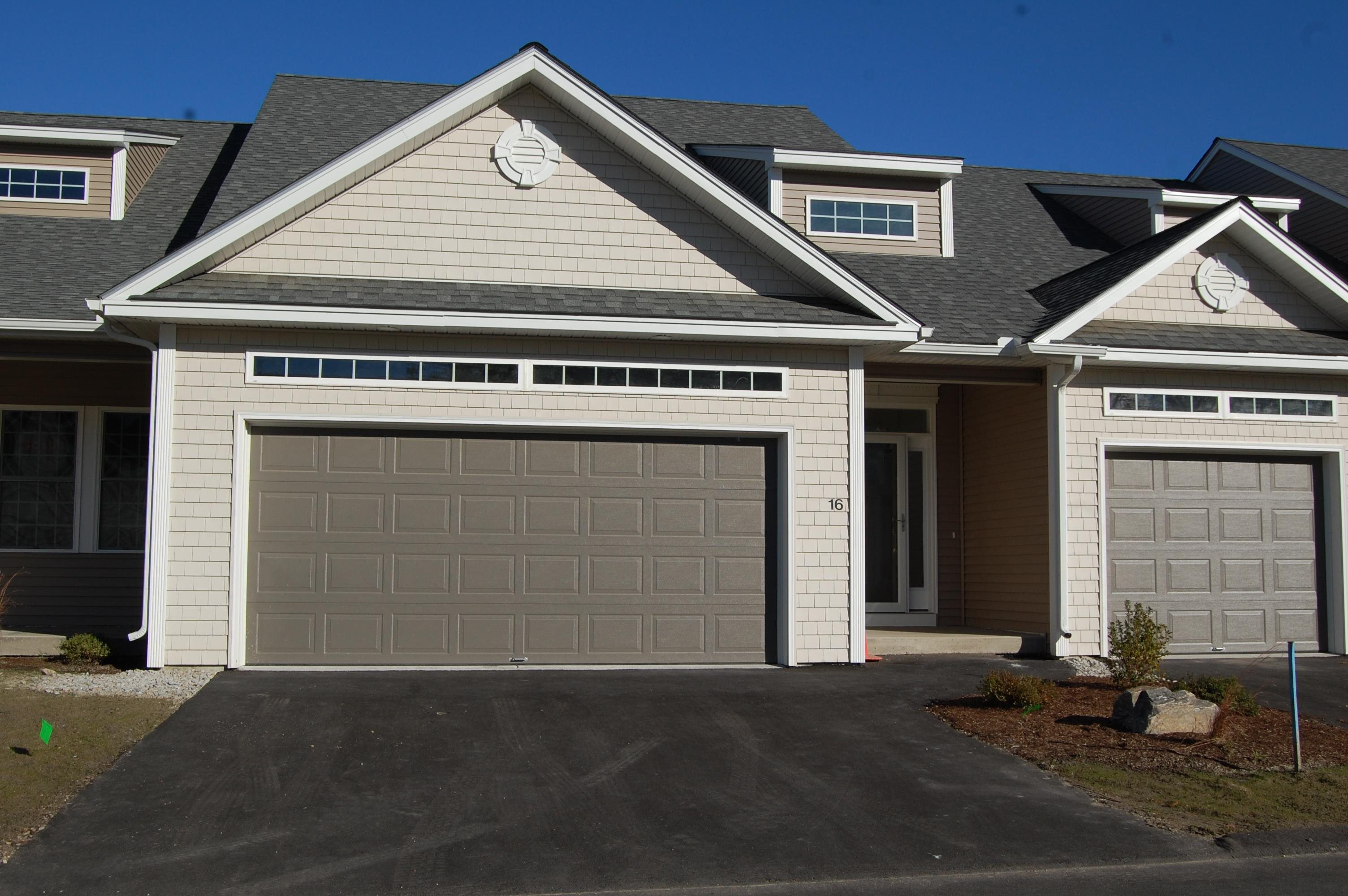 Sheffield Way, Londonderry, NH 03053