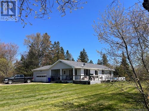 34 Lily Hill Rd, Oak Bay, NB, E3L4E7 | Card Image