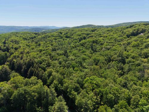 5417 Fletcher Ln, Quechee, VT, 05059 | Card Image