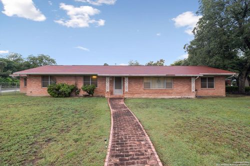 727 S Mittman St, San Antonio, TX, 78203-2042 | Card Image