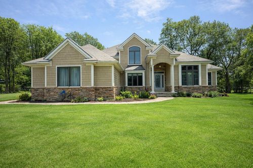 15284 Alister Mackenzie Ave, Augusta, MI, 49012-9353 | Card Image