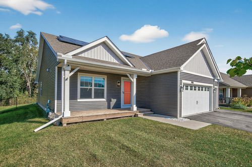 1861 Attenborough St, Shakopee, MN, 55379-7595 | Card Image