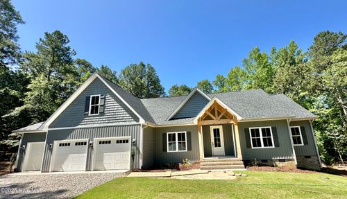 107 Brandywine Dr, West End, NC, 27376 | Card Image