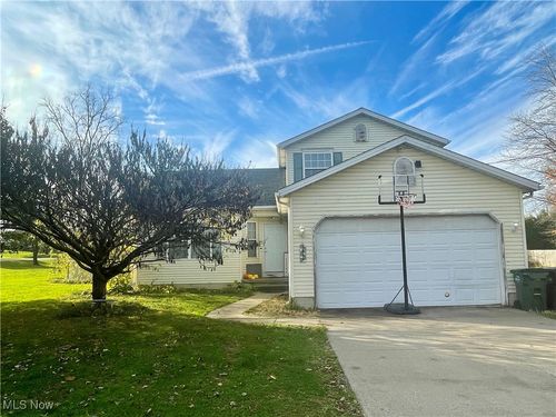 7990 Quarry Road, Amherst, OH, 44001 | Card Image