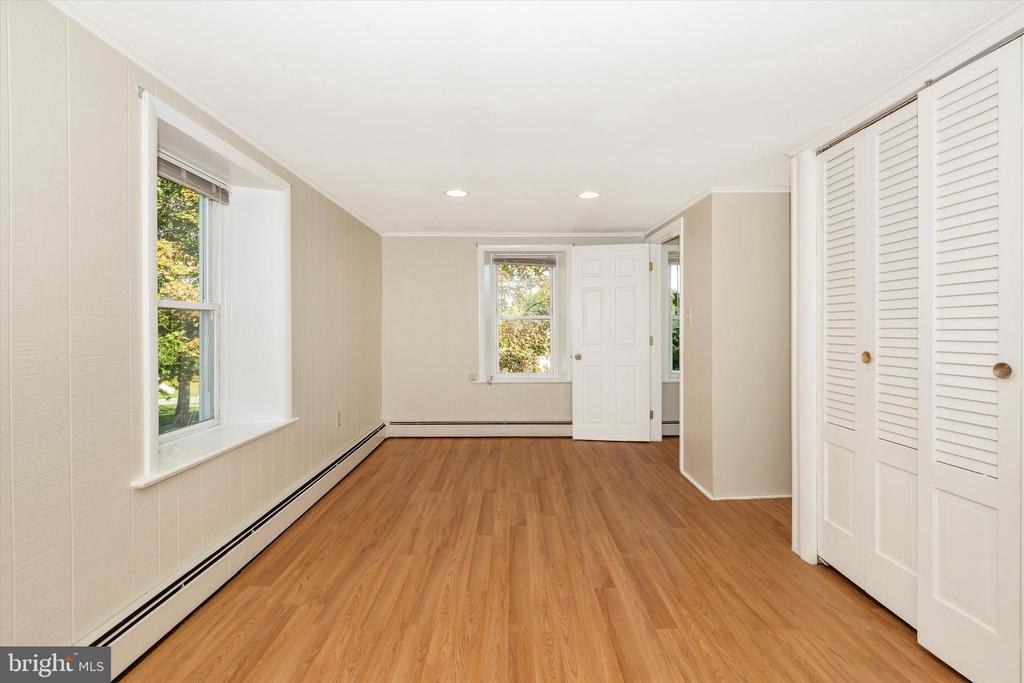 Residential in REISTERSTOWN 3
