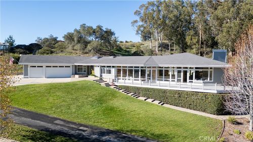 655 Vetter Ln, Arroyo Grande, CA, 93420-4810 | Card Image