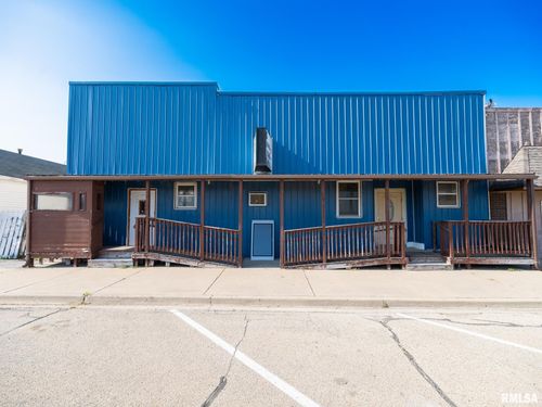 117 E 1st Ave, Deer Creek, IL, 61733-9522 | Card Image