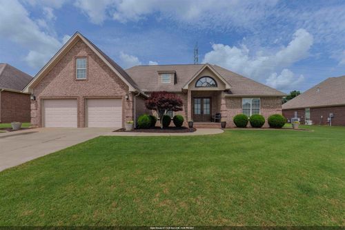 138 Wynchase Dr W, Muscle Shoals, AL, 35661-3691 | Card Image